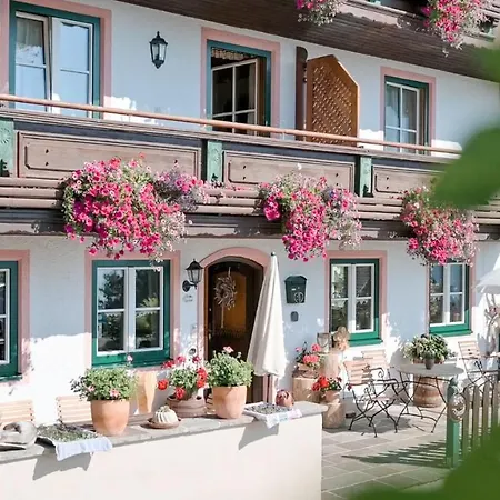 Archehof Eislbauer - Bauernhof Fuer Die Seele! * Sankt Gilgen